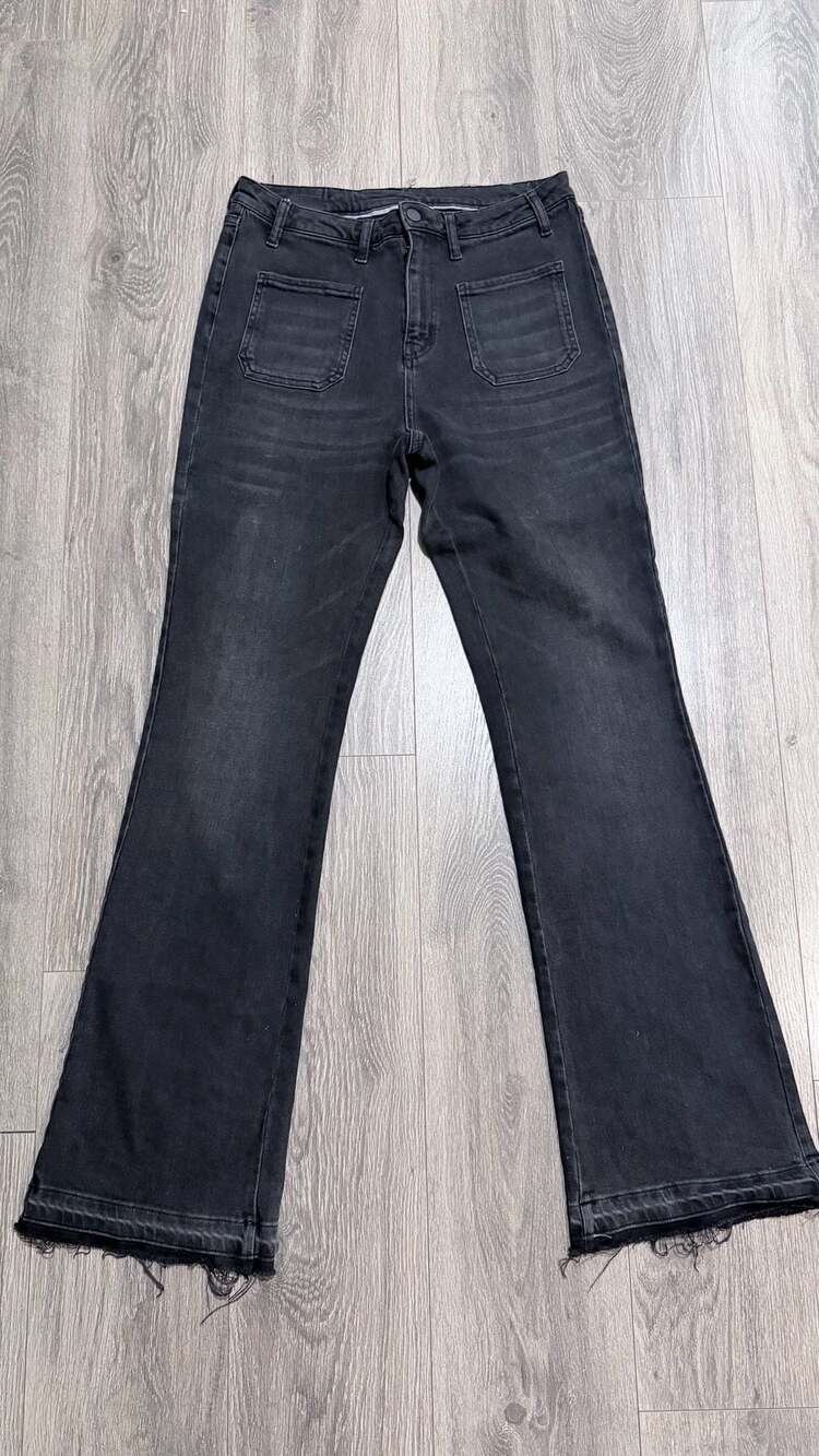 10.11 Studios High Rise Flare Jeans Size 11 Black Patch Pockets Stretch Denim
